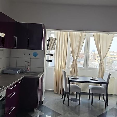 Nice Studio In The Heart Of City Bükreş Dış mekan fotoğraf